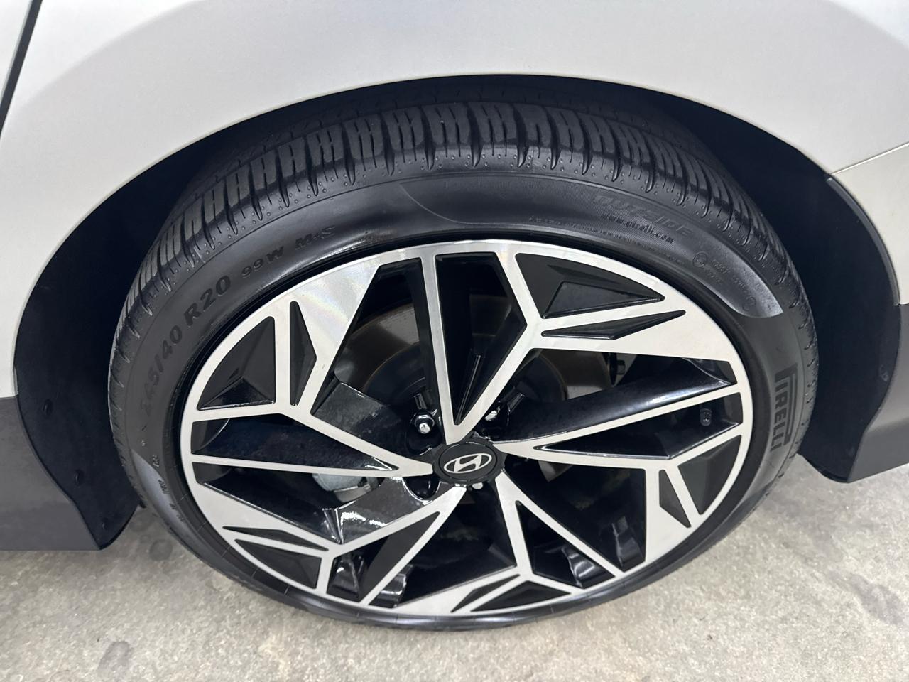 Hyundai Ioniq 6 SEL AWD 2024
