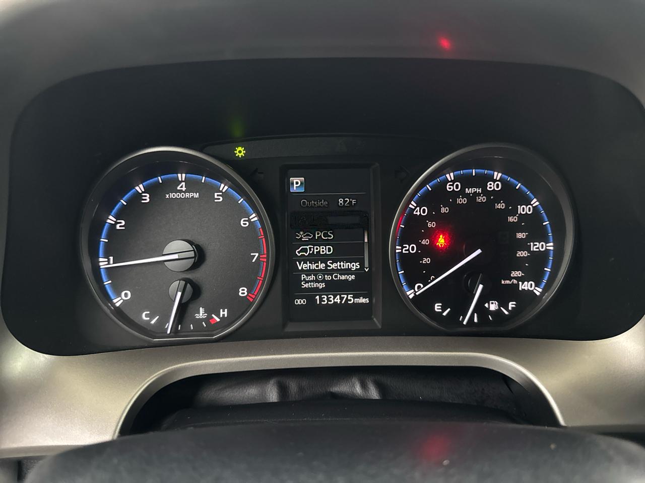 Toyota RAV4 XLE FWD (Natl) 2017