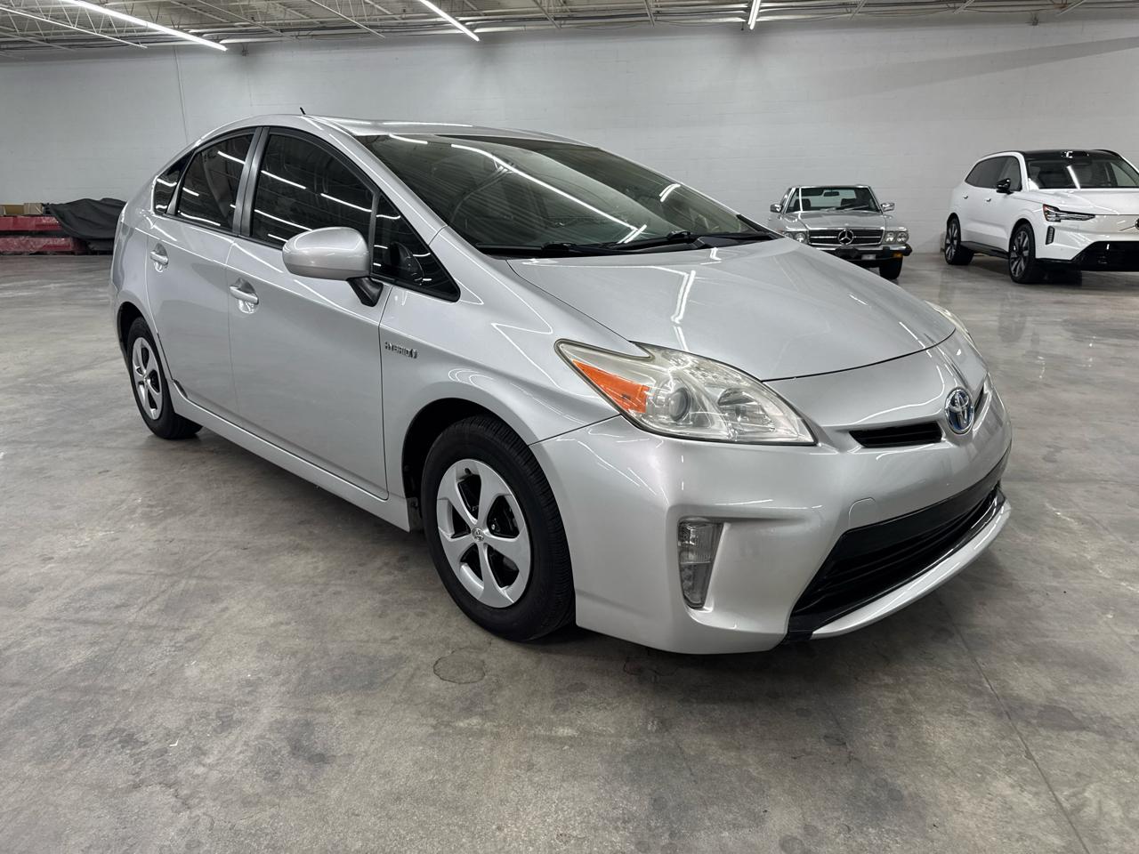 Toyota Prius 5dr HB Three (Natl) 2012