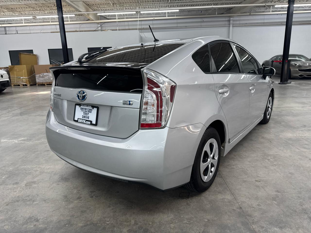 Toyota Prius 5dr HB Three (Natl) 2012