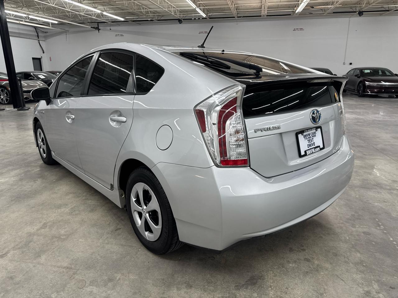 Toyota Prius 5dr HB Three (Natl) 2012