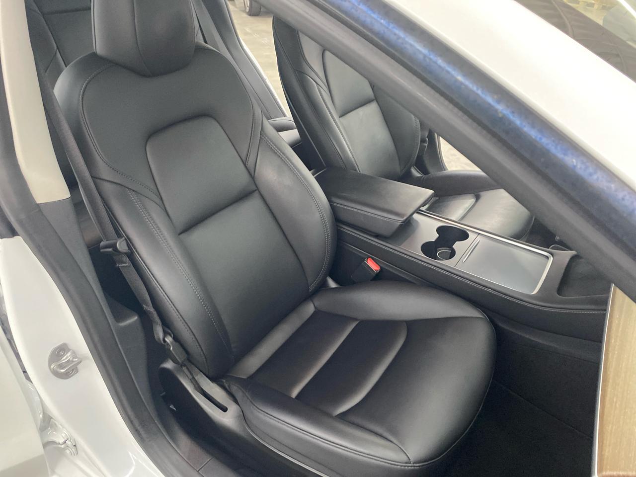 Tesla Model 3 Standard Range Plus RWD 2023