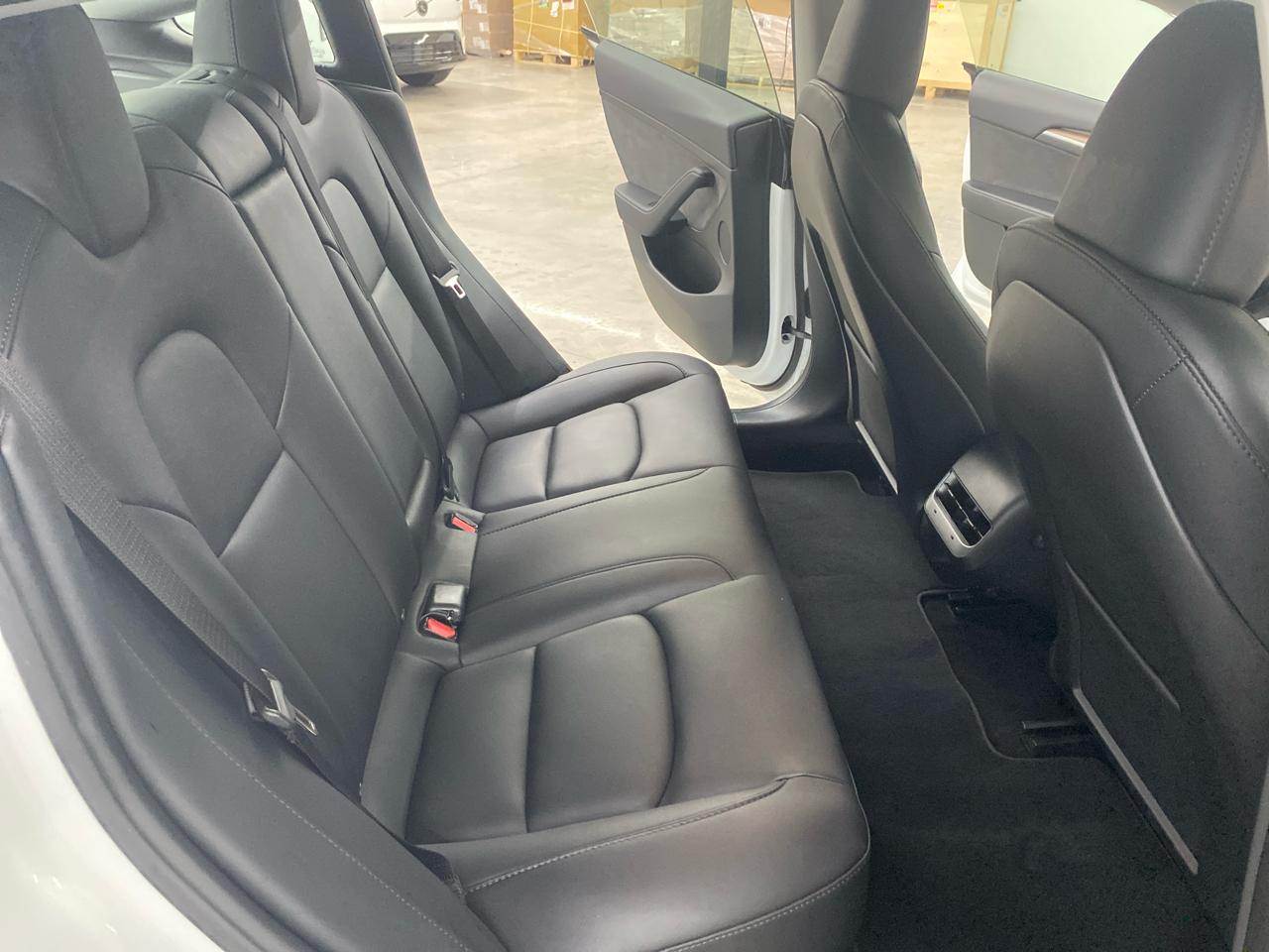 Tesla Model 3 Standard Range Plus RWD 2023