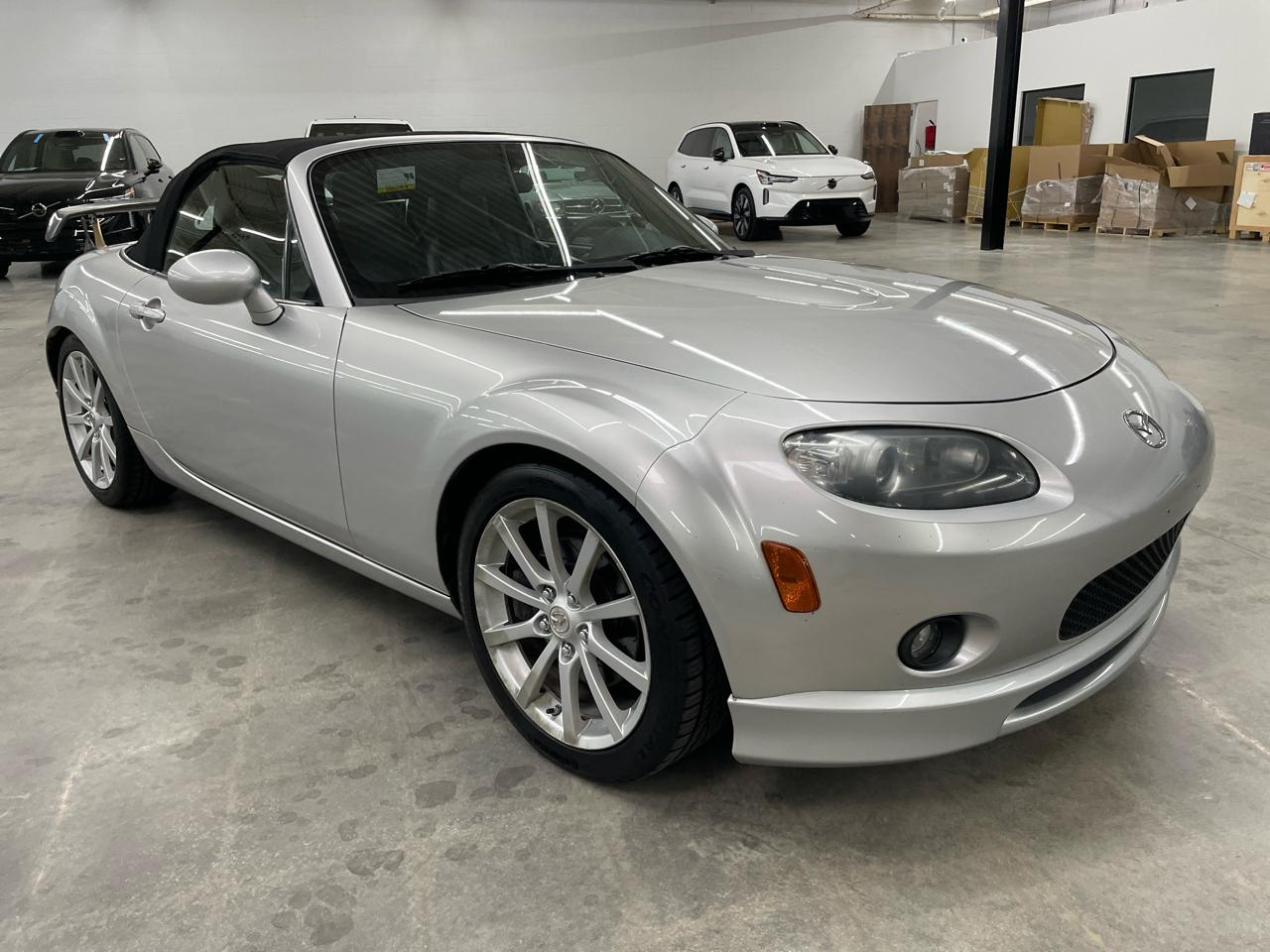 Mazda MX-5 Miata 2dr Conv Auto Grand Touring 2008