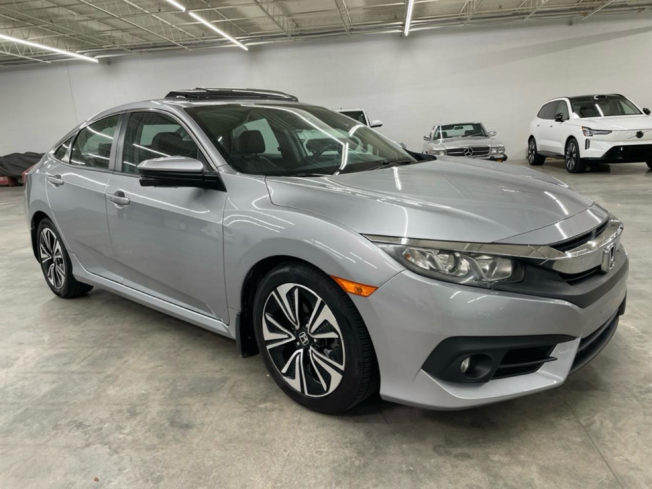 Honda Civic Sedan 4dr CVT EX-L 2016
