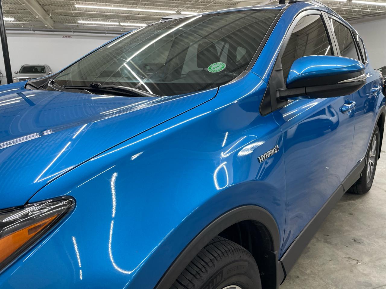 Toyota RAV4 Hybrid AWD 4dr XLE (Natl) 2016