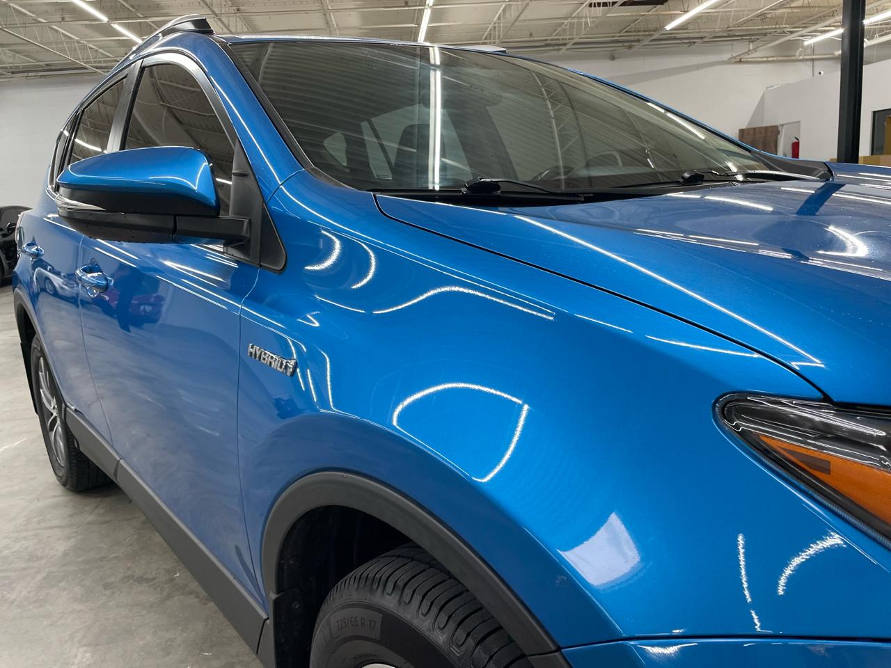 Toyota RAV4 Hybrid AWD 4dr XLE (Natl) 2016