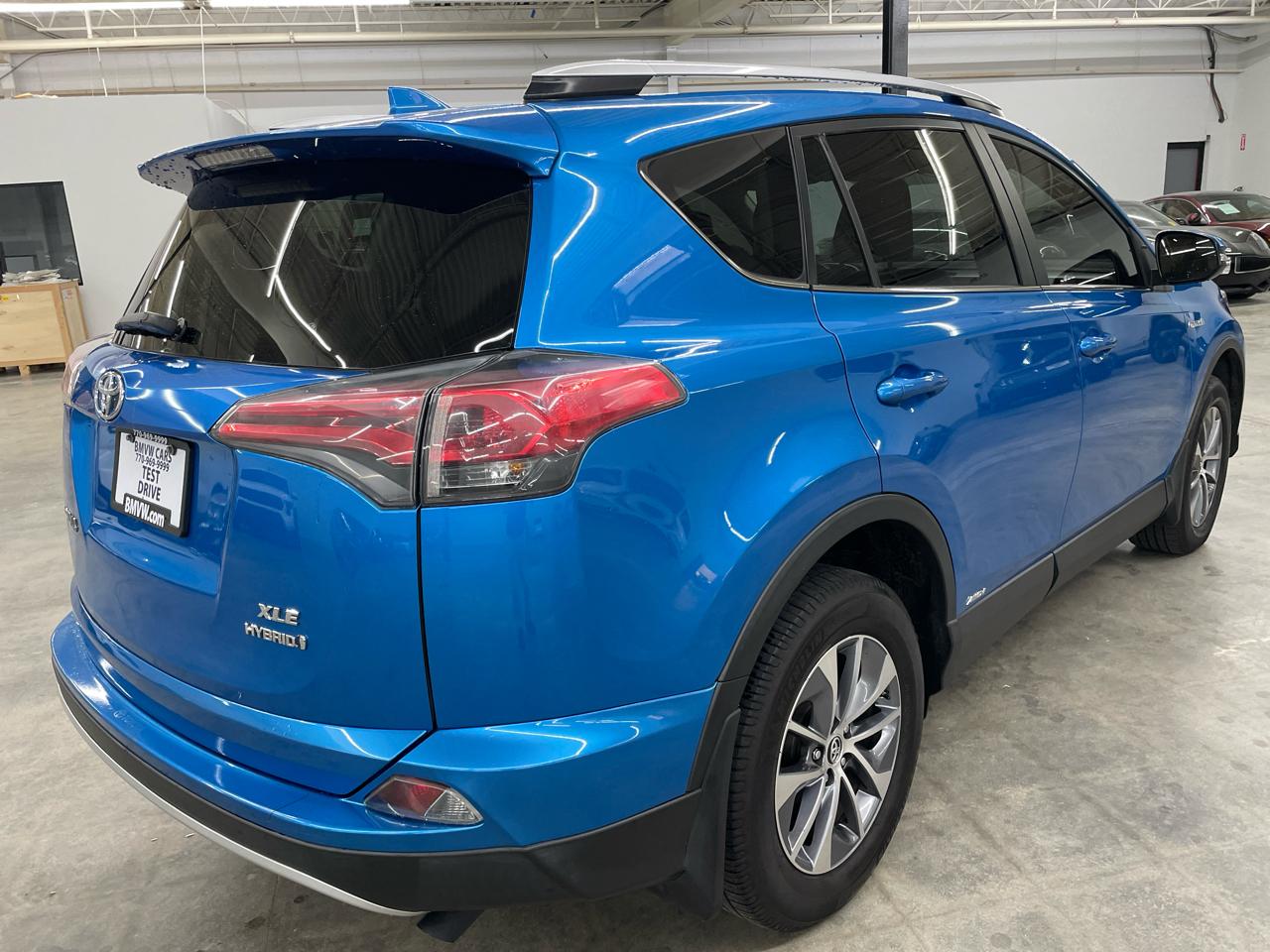 Toyota RAV4 Hybrid AWD 4dr XLE (Natl) 2016