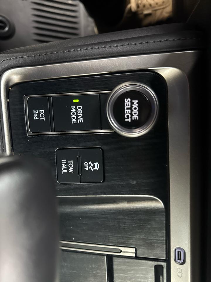 Lexus GX GX 550 Premium 4WD 2024