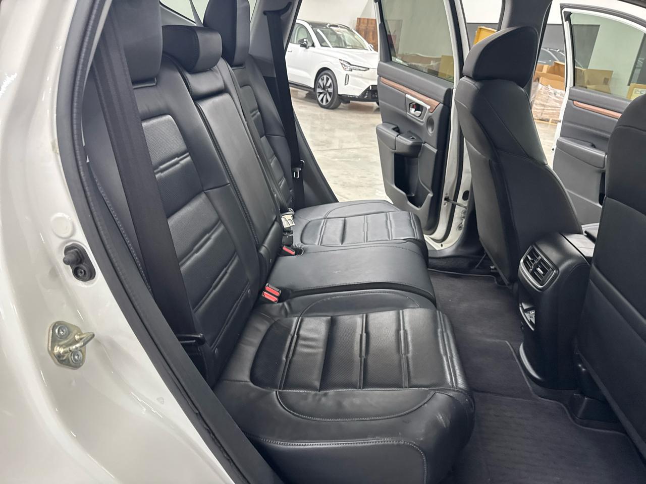 Honda CR-V Touring 2WD 2020