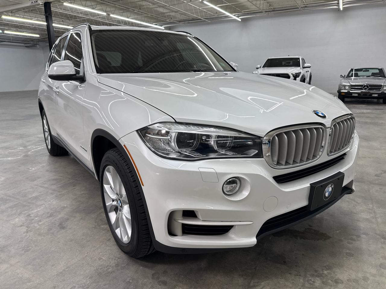 BMW X5 AWD 4dr xDrive50i 2016