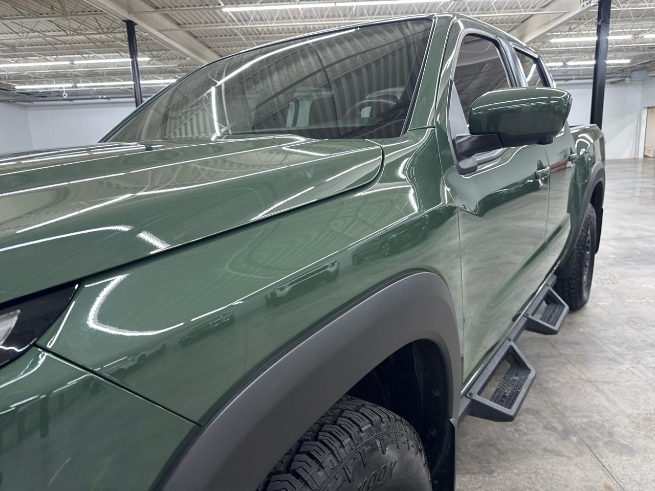 Nissan Frontier Crew Cab 4x4 PRO-4X 2025