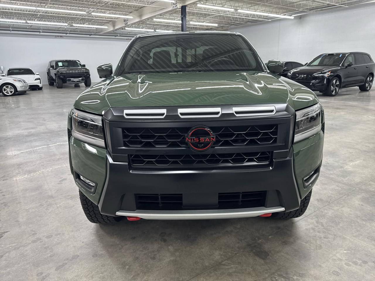 Nissan Frontier Crew Cab 4x4 PRO-4X 2025