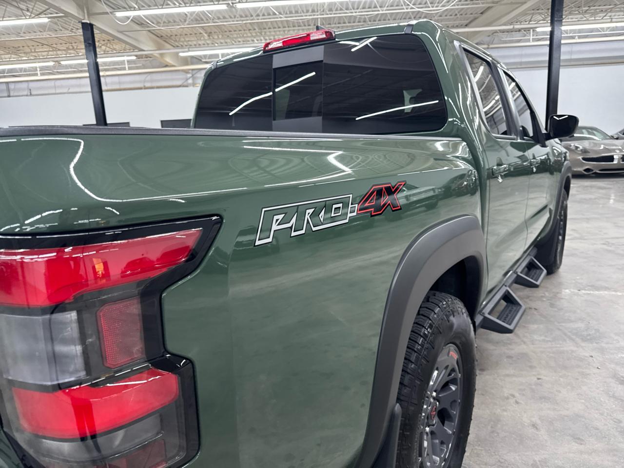Nissan Frontier Crew Cab 4x4 PRO-4X 2025