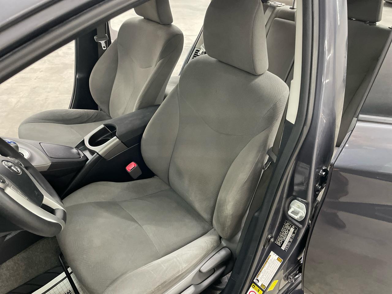 Toyota Prius 5dr HB Persona (Natl) 2013