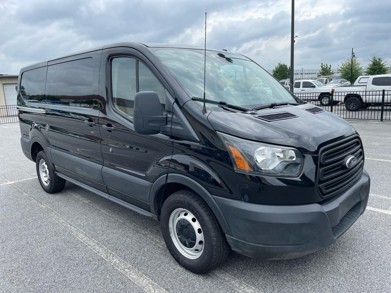 Ford Transit Van T-250 130" Low Rf 9000 GVWR Sliding RH Dr 2019