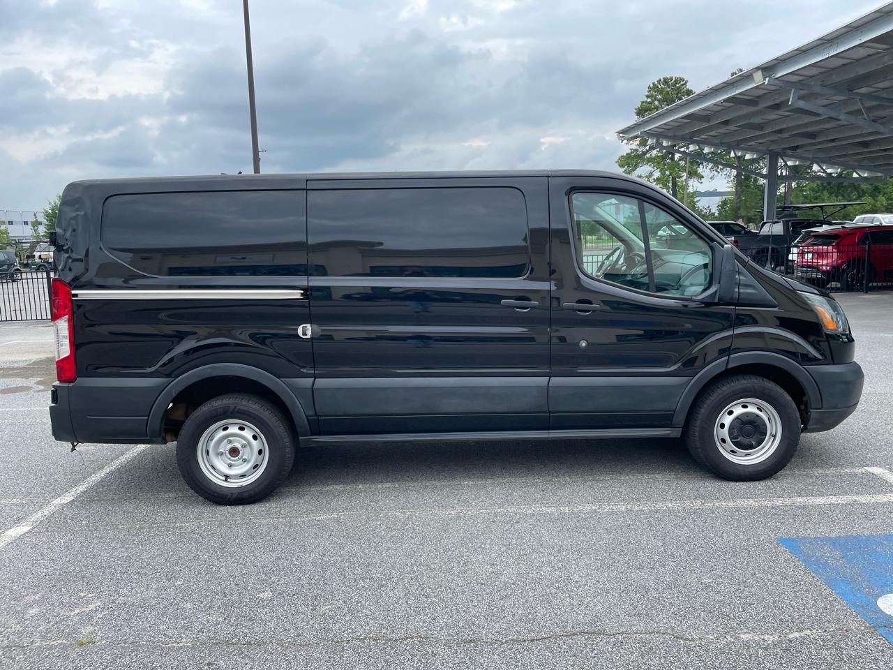 Ford Transit Van T-250 130" Low Rf 9000 GVWR Sliding RH Dr 2019