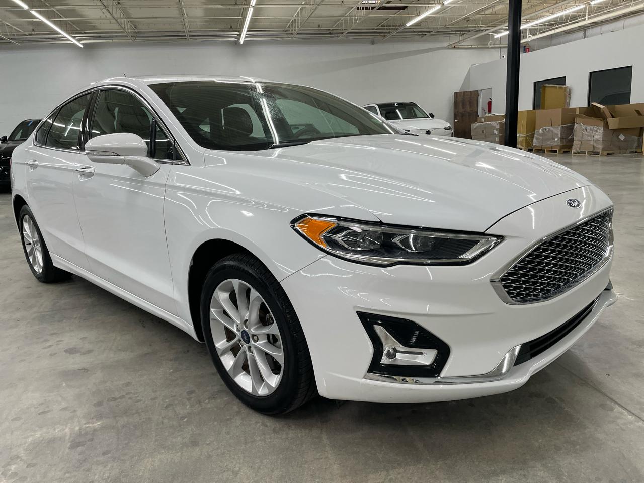 Ford Fusion Energi Titanium FWD 2019