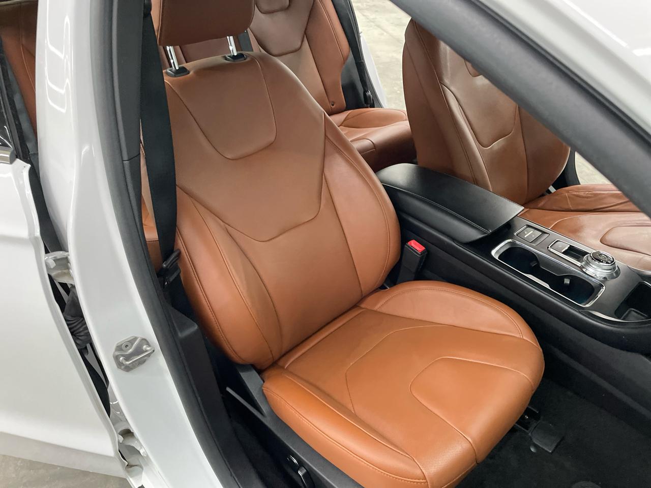 Ford Fusion Energi Titanium FWD 2019