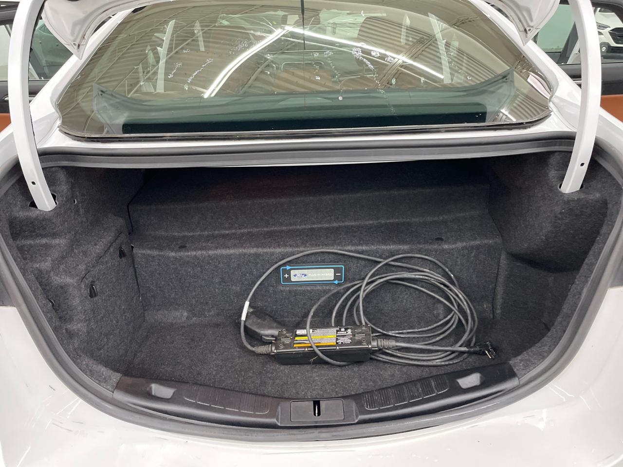 Ford Fusion Energi Titanium FWD 2019
