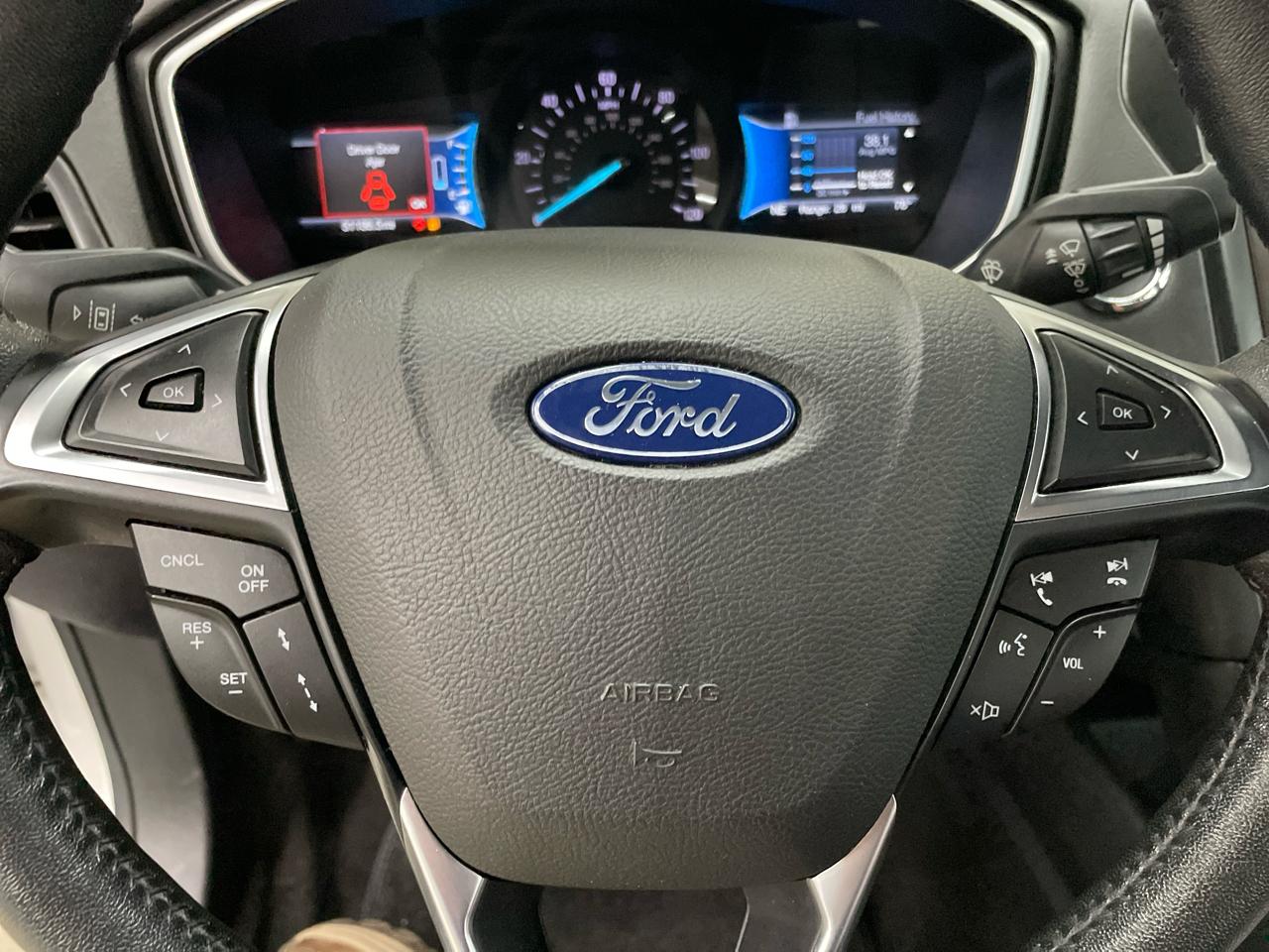 Ford Fusion Energi Titanium FWD 2019