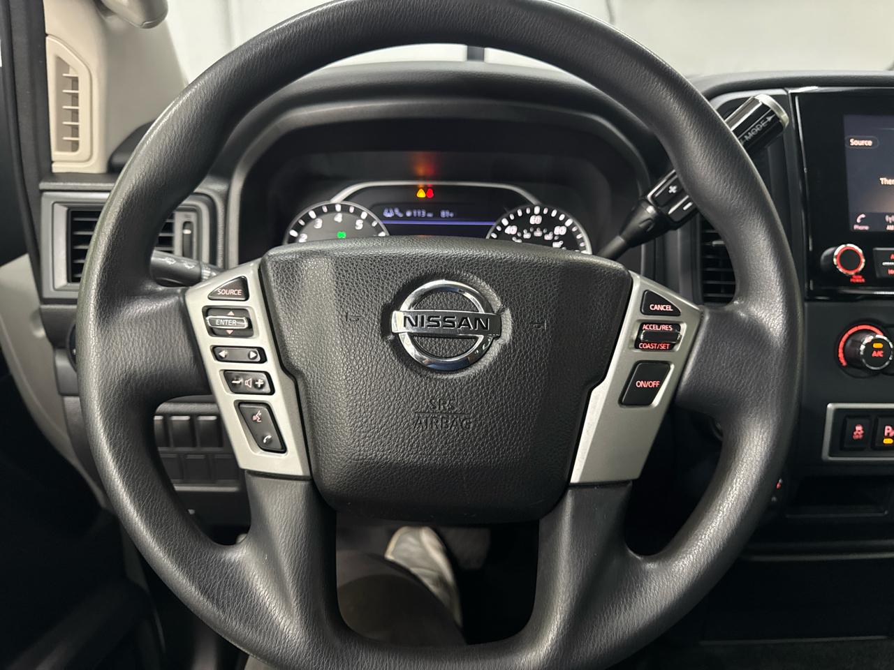 Nissan Titan 4x4 Crew Cab S 2021