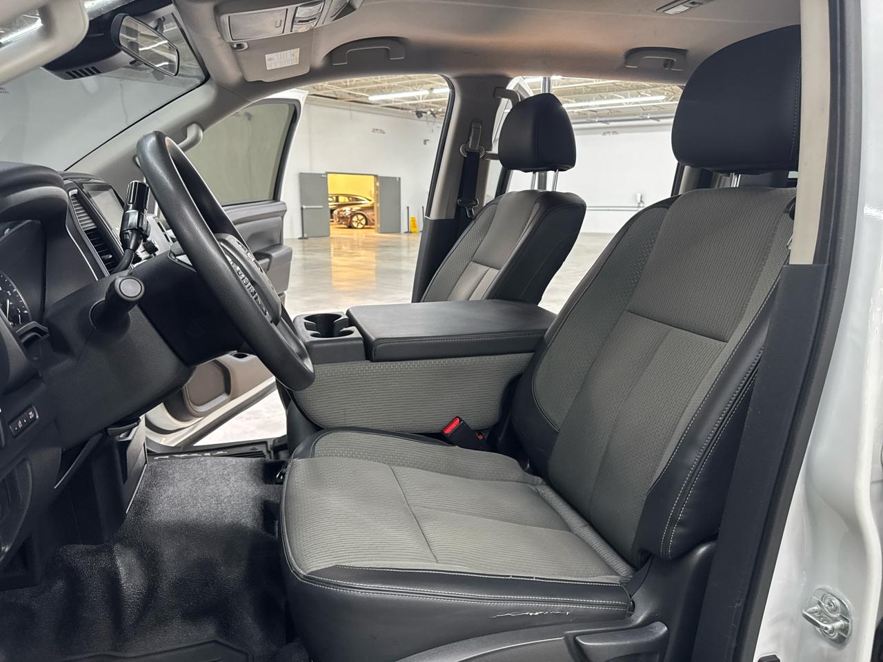 Nissan Titan 4x4 Crew Cab S 2021