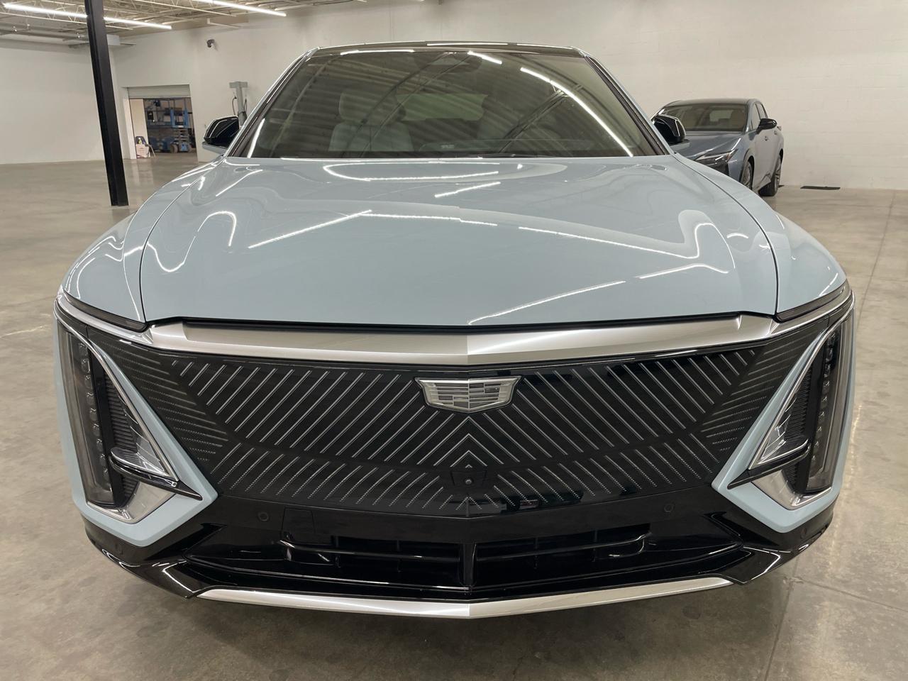 Cadillac Lyriq Lux-2 2024