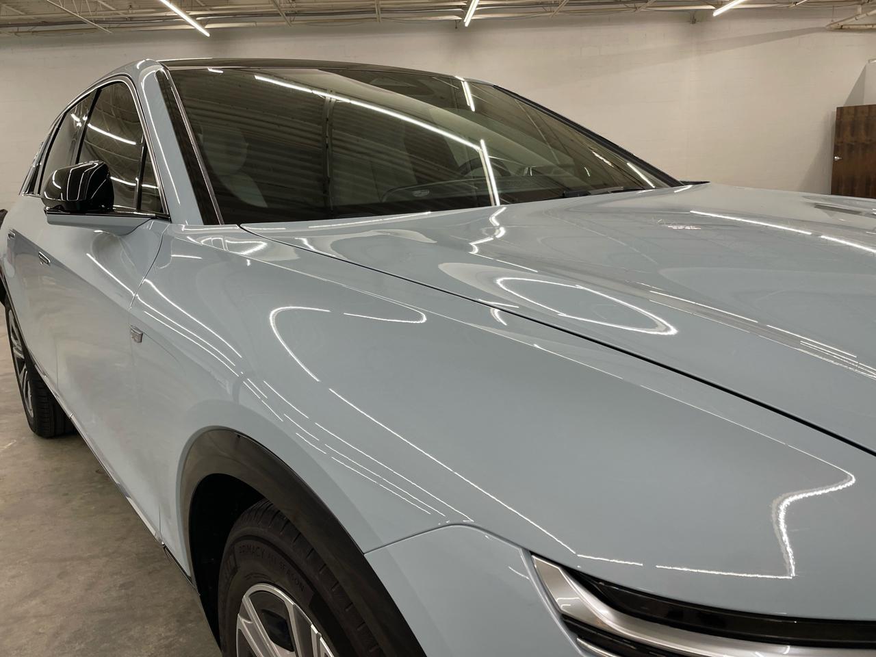 Cadillac Lyriq Lux-2 2024
