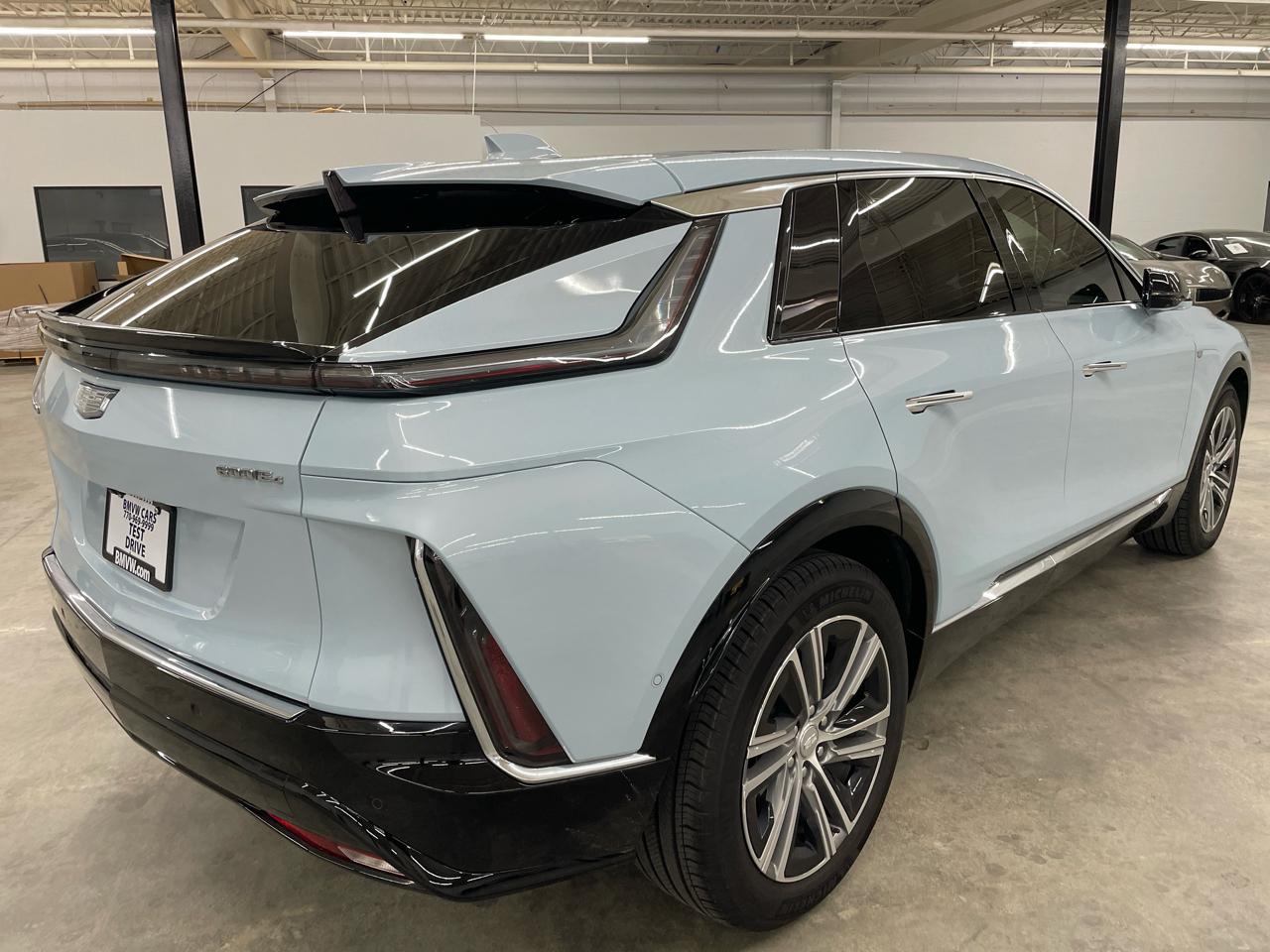 Cadillac Lyriq Lux-2 2024