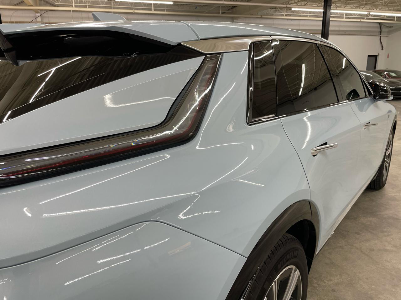 Cadillac Lyriq Lux-2 2024