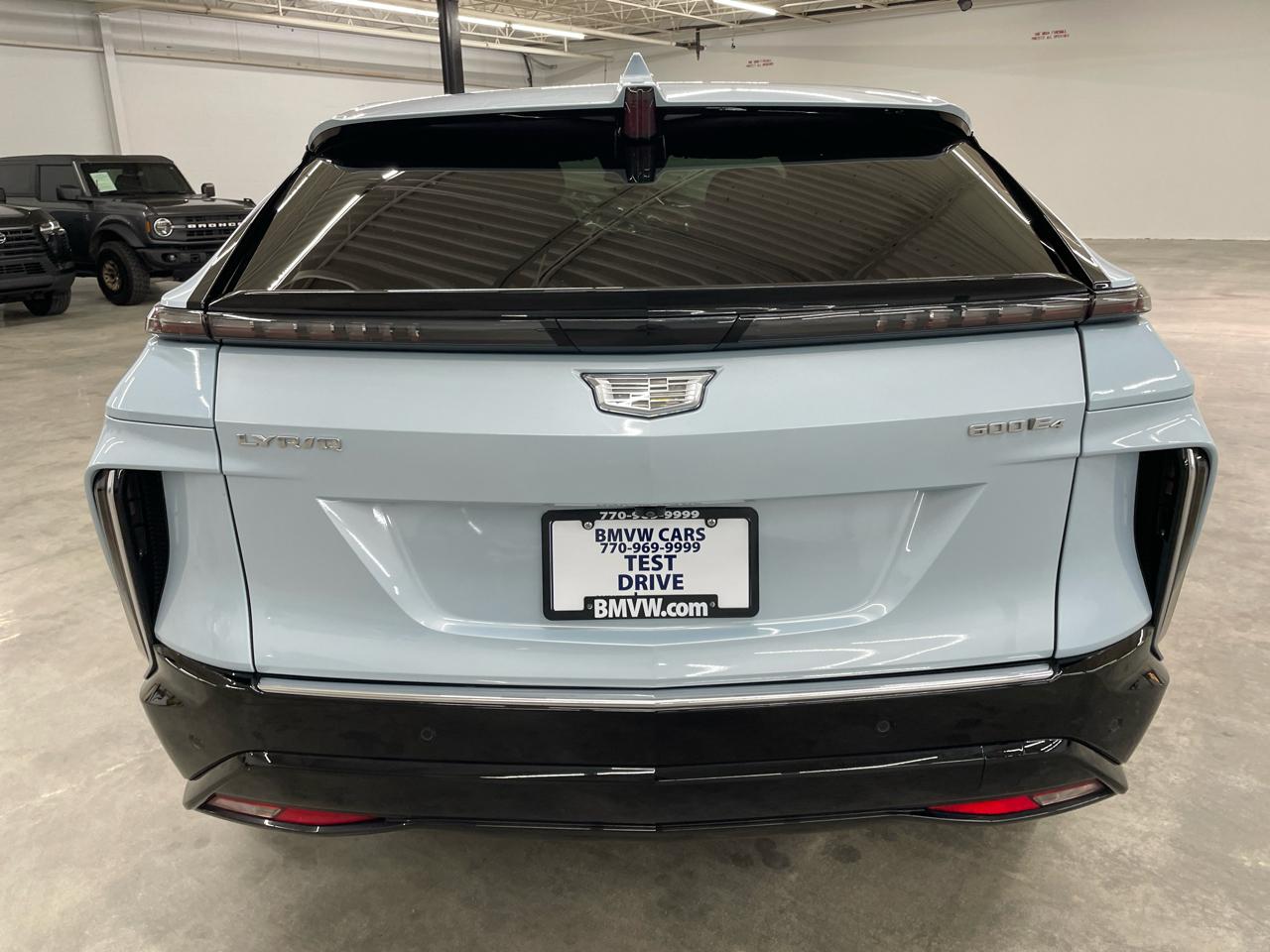 Cadillac Lyriq Lux-2 2024