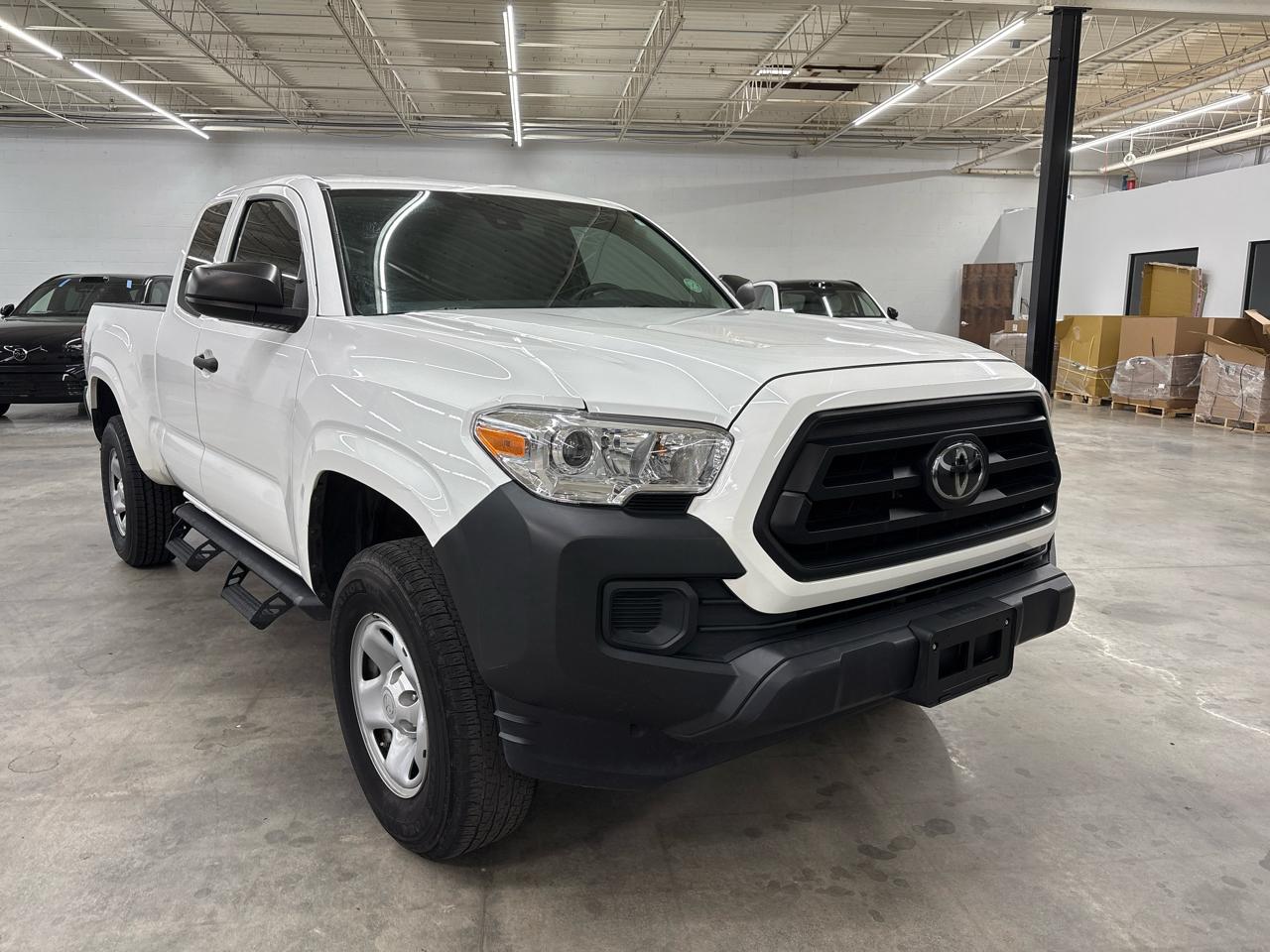 Toyota Tacoma 2WD SR Access Cab 6' Bed V6 AT (Natl) 2023