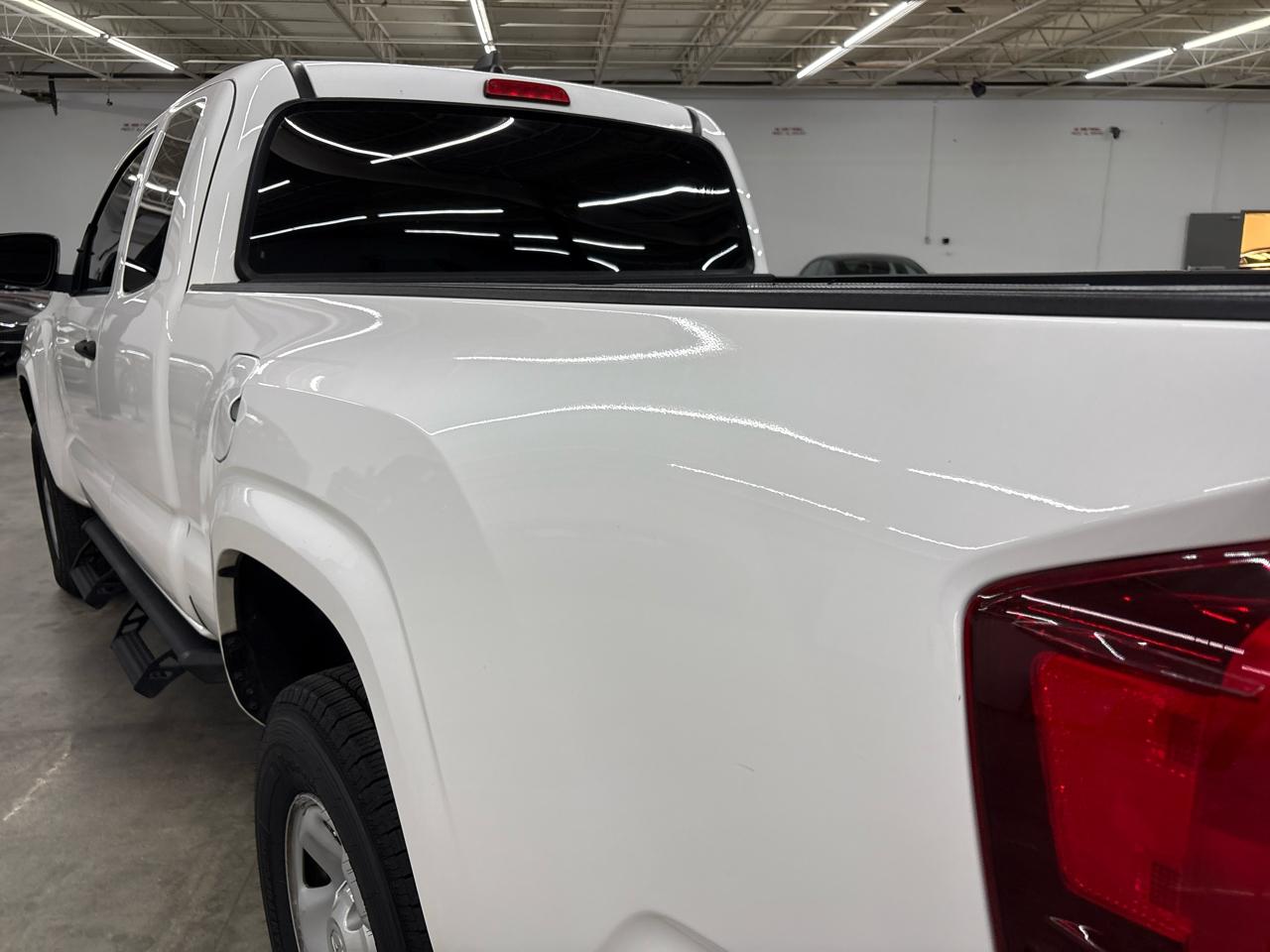 Toyota Tacoma 2WD SR Access Cab 6' Bed V6 AT (Natl) 2023