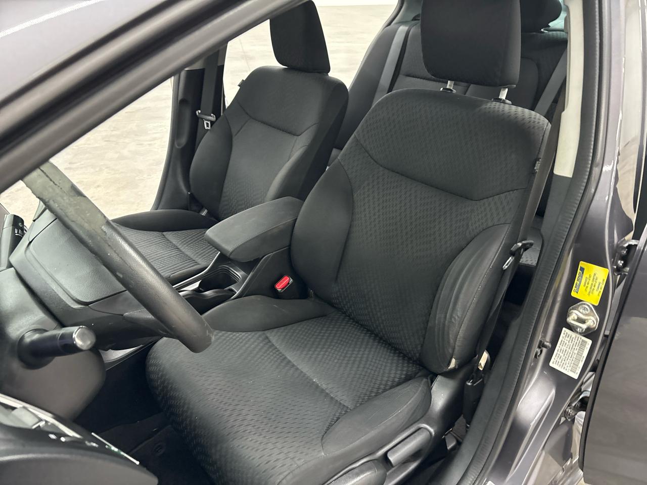 Honda Civic Sedan 4dr CVT LX 2015