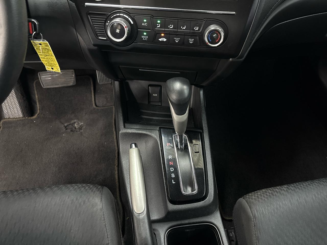 Honda Civic Sedan 4dr CVT LX 2015