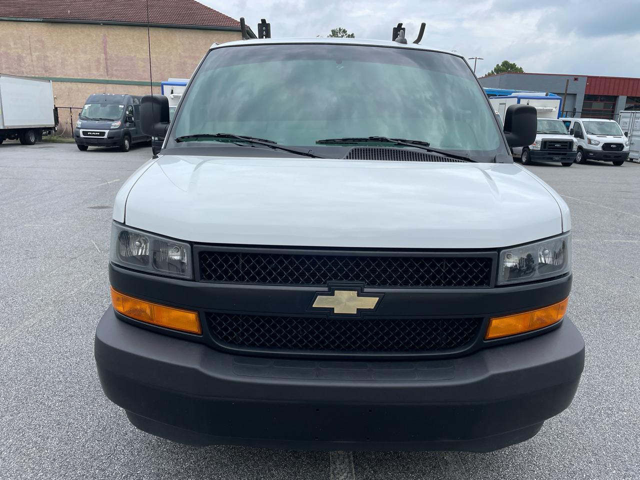 Chevrolet Express Cargo Van RWD 2500 135" 2023
