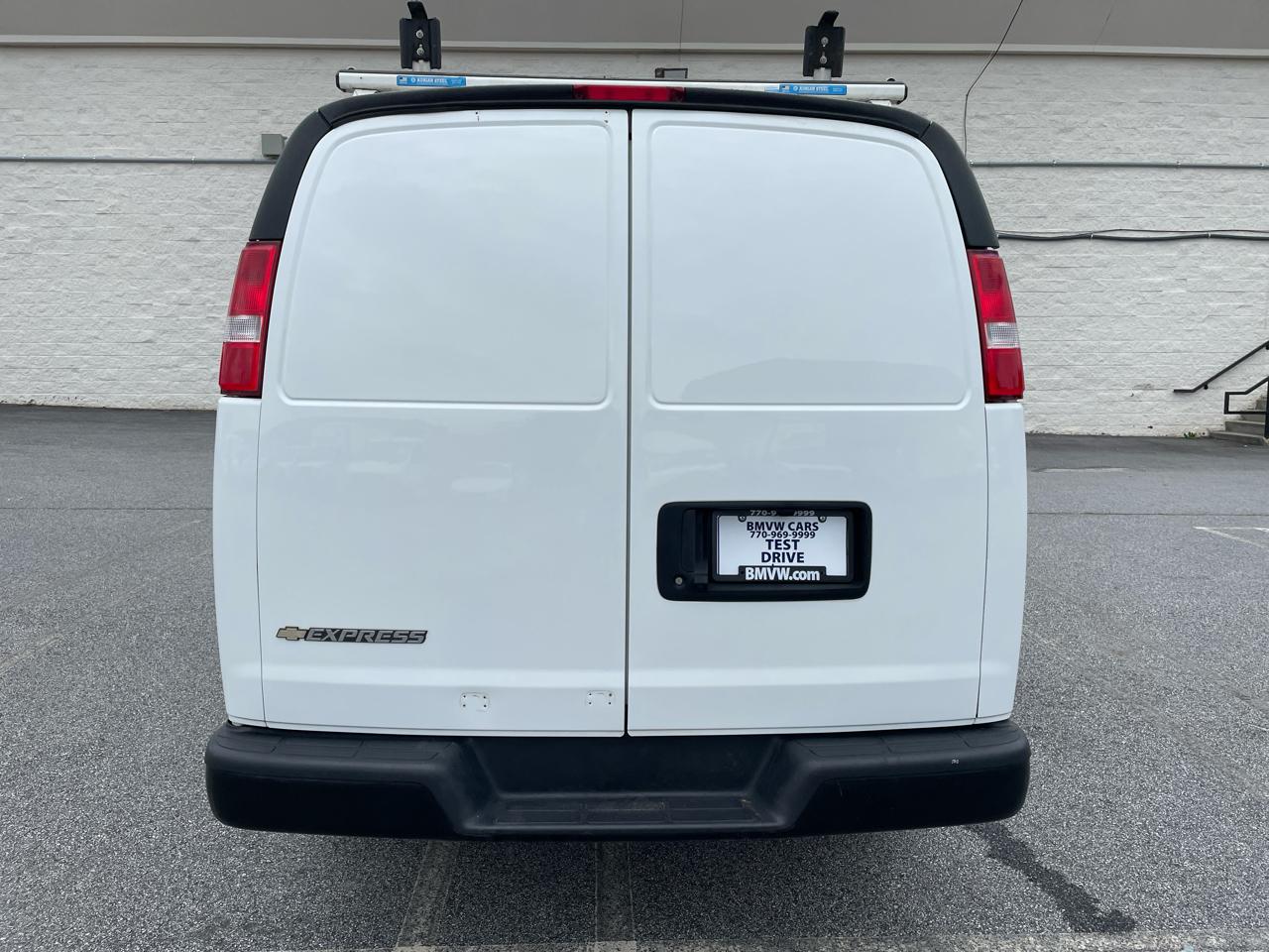 Chevrolet Express Cargo Van RWD 2500 135" 2023