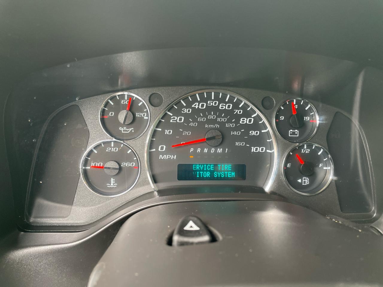 Chevrolet Express Cargo Van RWD 2500 135" 2023