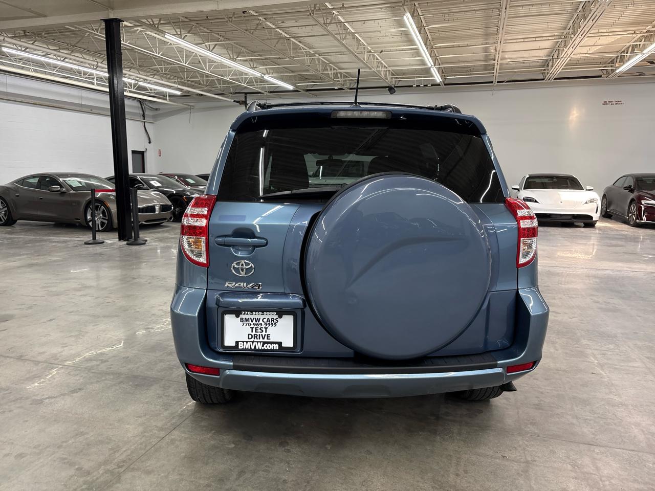 Toyota RAV4 FWD 4dr I4 (Natl) 2012