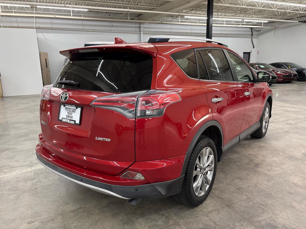 Toyota RAV4 FWD 4dr Limited (Natl) 2016