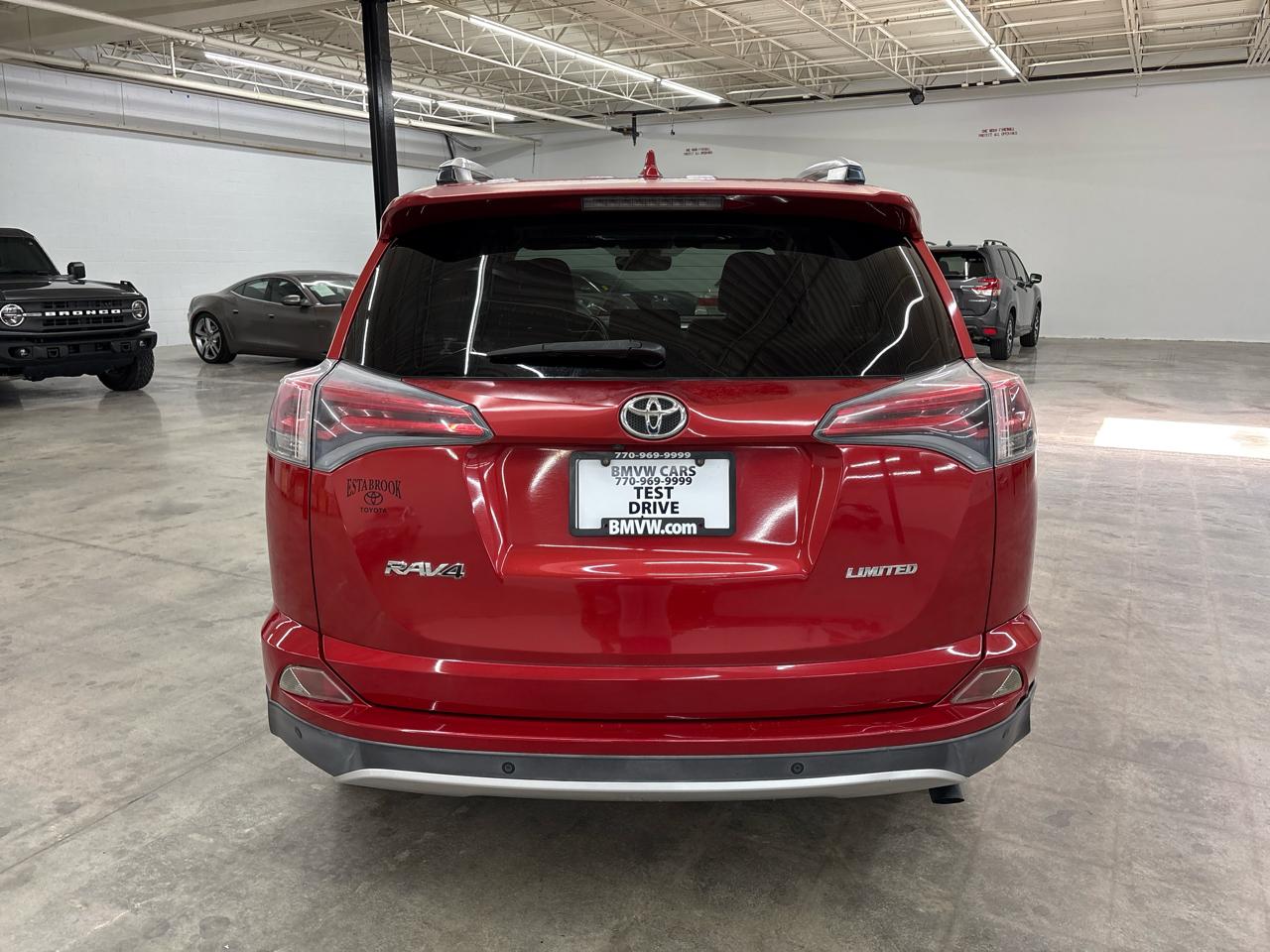 Toyota RAV4 FWD 4dr Limited (Natl) 2016