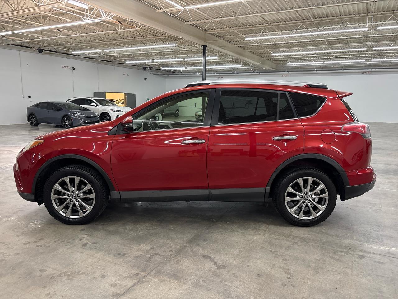 Toyota RAV4 FWD 4dr Limited (Natl) 2016