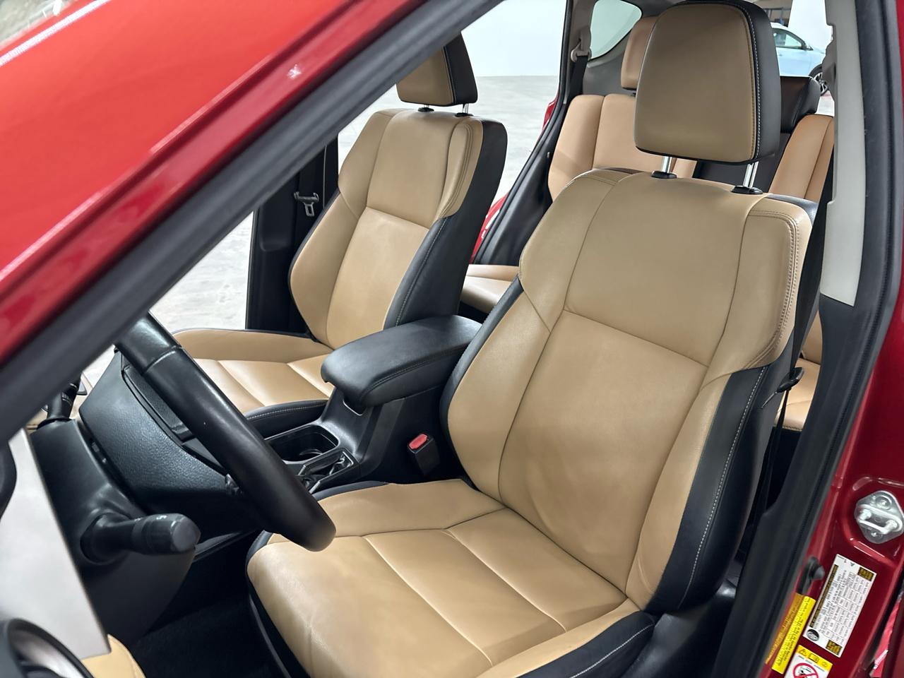 Toyota RAV4 FWD 4dr Limited (Natl) 2016