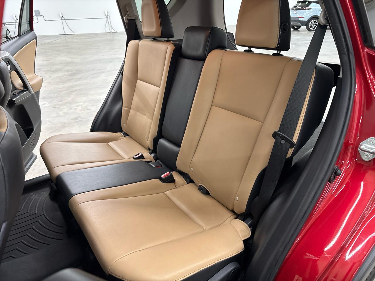 Toyota RAV4 FWD 4dr Limited (Natl) 2016