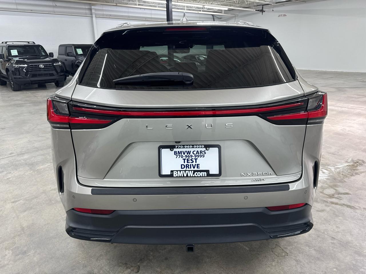 Lexus NX NX 350h Premium AWD 2024