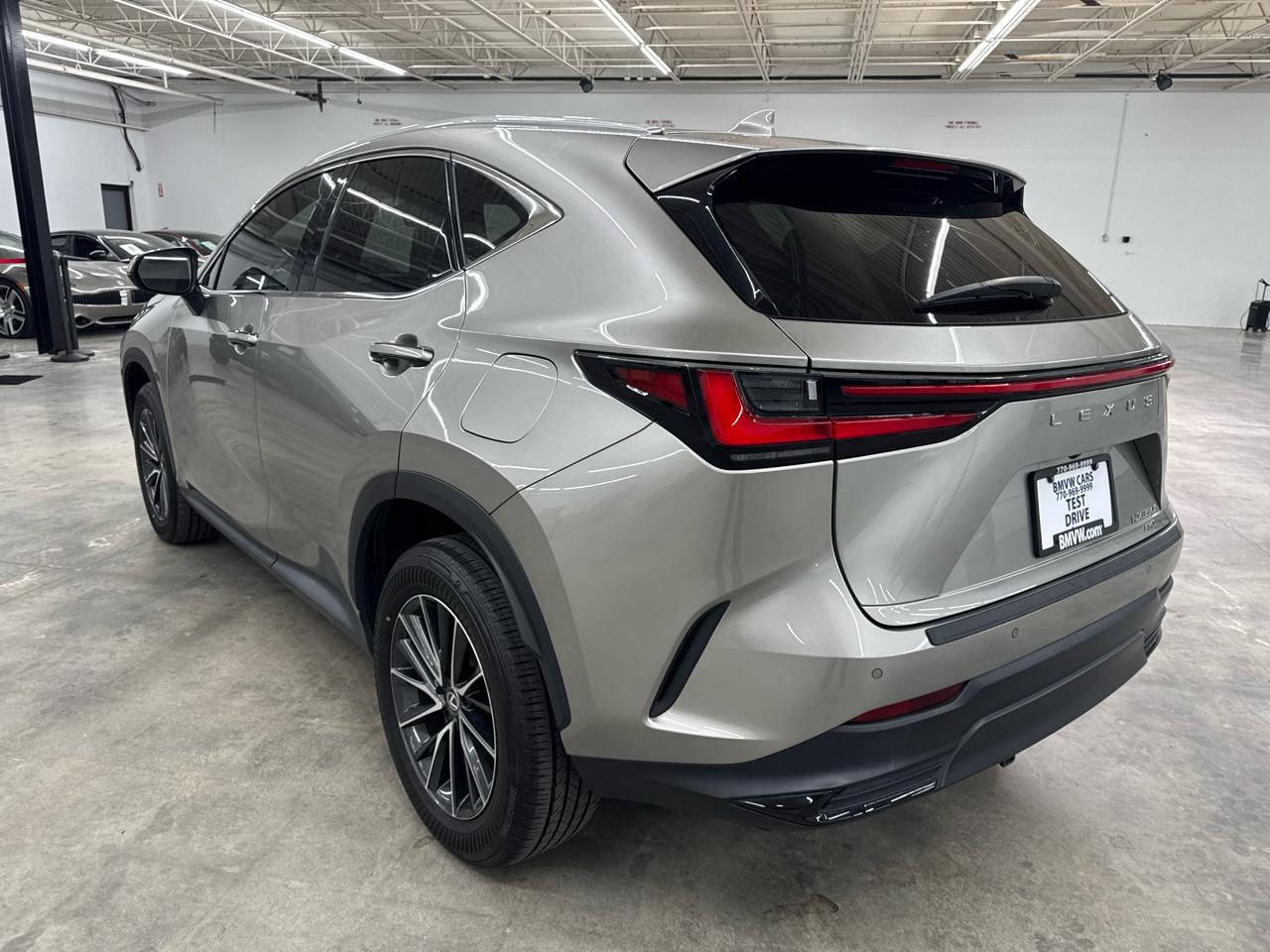 Lexus NX NX 350h Premium AWD 2024