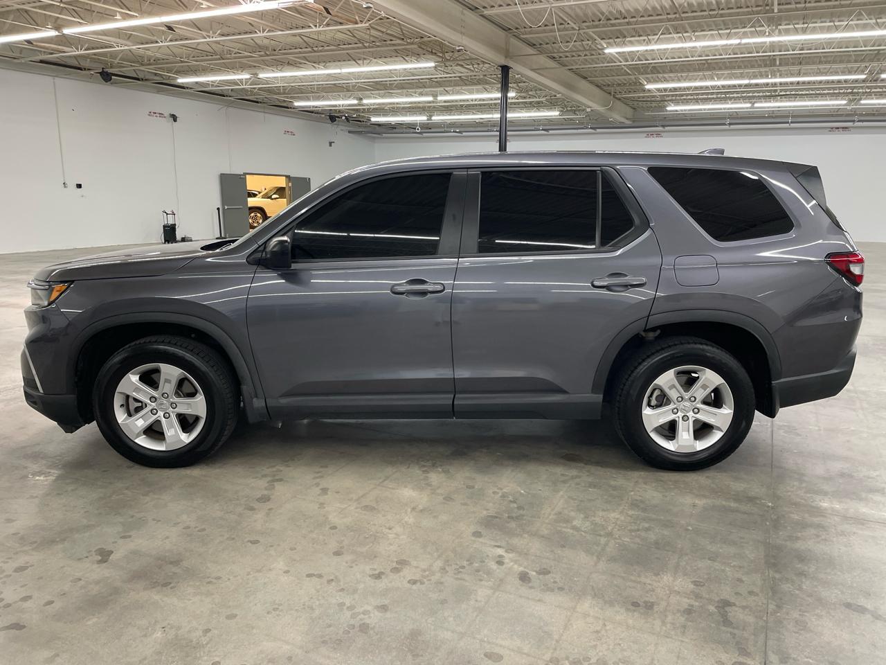 Honda Pilot LX AWD 2023