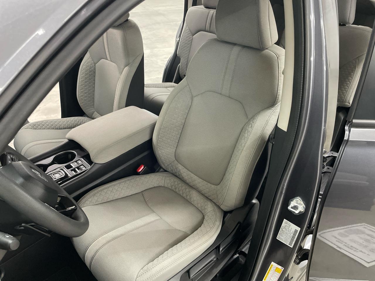 Honda Pilot LX AWD 2023