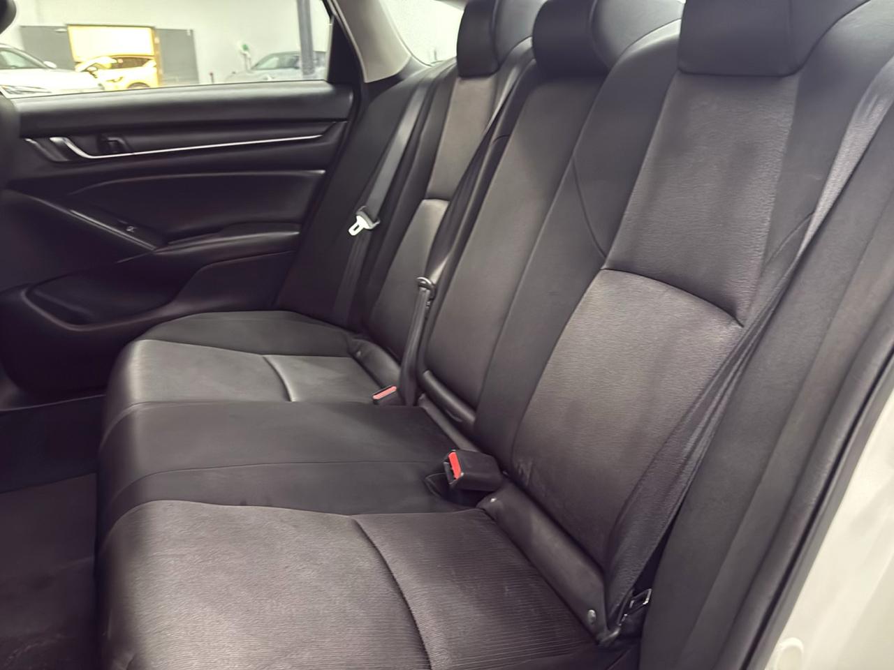 Honda Accord Sedan LX 1.5T CVT 2020